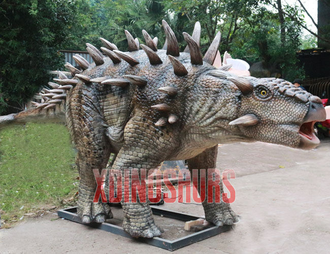 Big Ankylosaurus Model