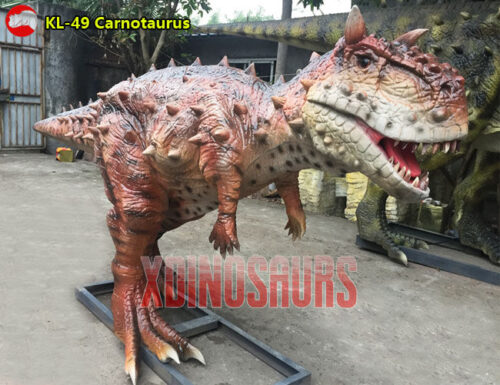 Lifesized Carnotaurus Model