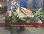 Robot Centrosaurus Ride