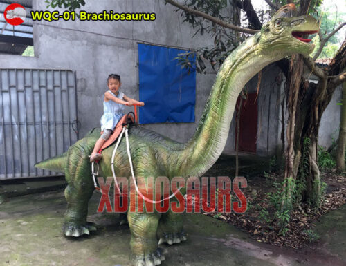 Walking Brachiosaurus Ride