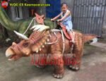 Walking Kosmoceratops Ride