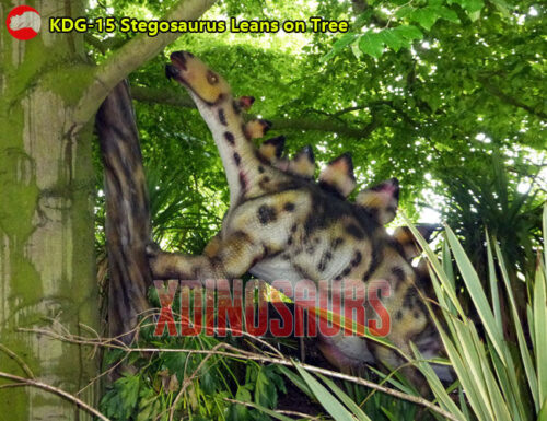 Animatronic Stegosaurus Leans on Tree