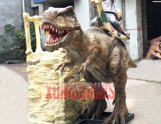 Tyrannosaurus Rex Ride