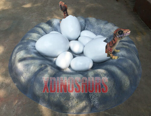 Raptor Eggnest Decoration