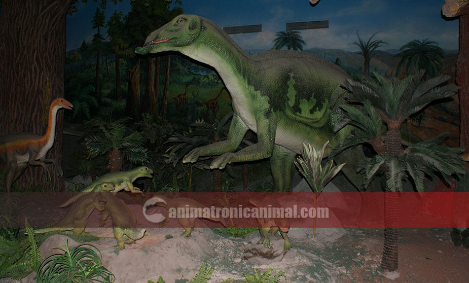 Animatronic Dinosaur Exhibits at Natural Museum