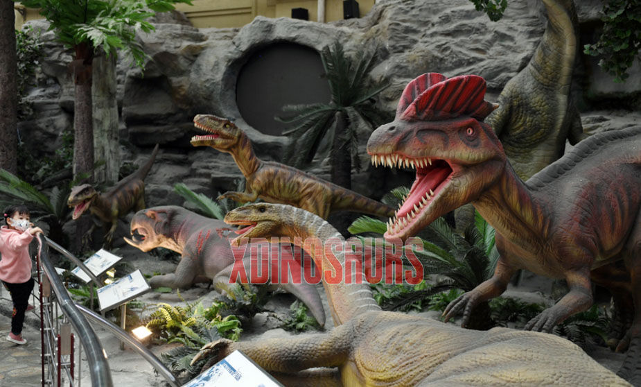 Animatronic Dinosaurs at Theme Show