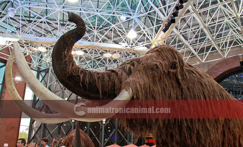 Ice Age Mammoth Exhibit for Ice Age Exhibition