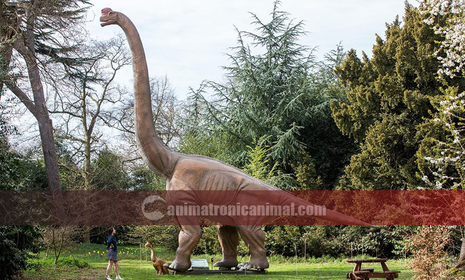 Animatronic Brachiosaurus Family