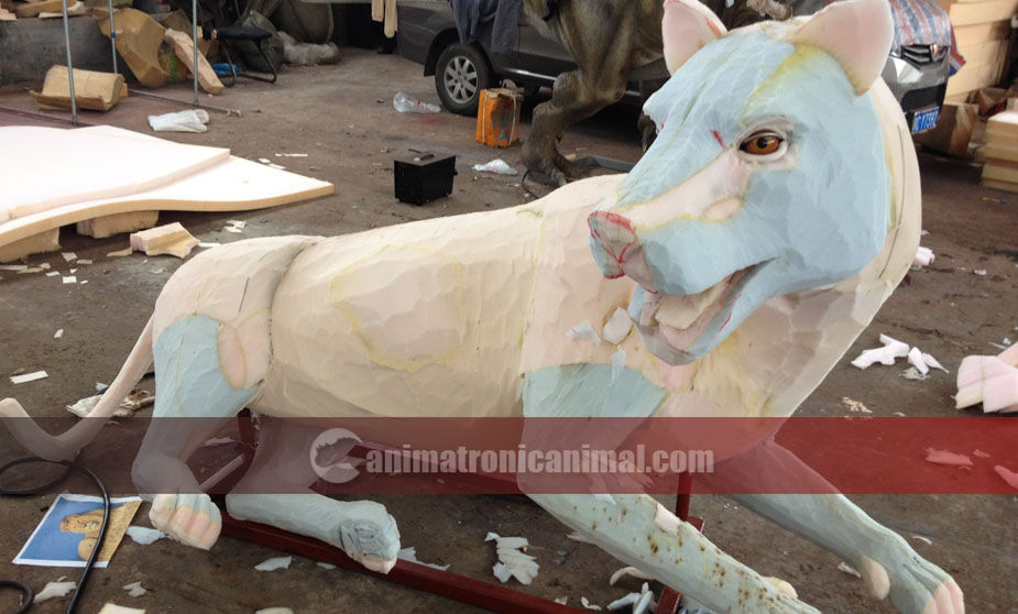 Decorated Animatronic Lion Production