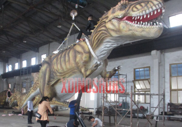 Dismantle Big Robotic Trex Model