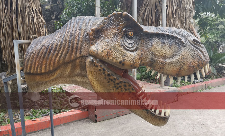 Fiberglass Dinosaur as Milky Tea Store Decorations