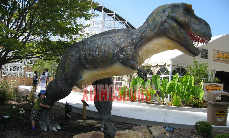 Tyrannosaurus Rex Decorations for Water Park