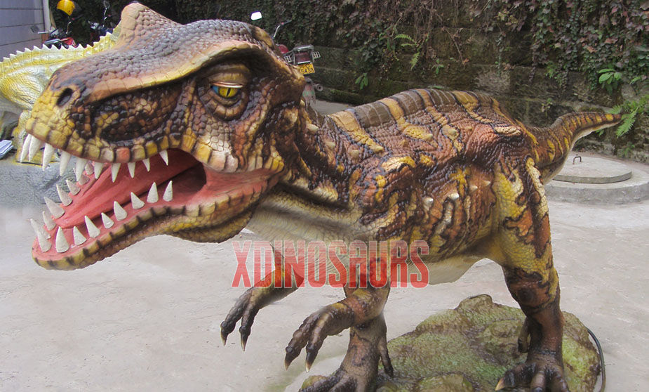 Animatronic Small Trex Exhibits