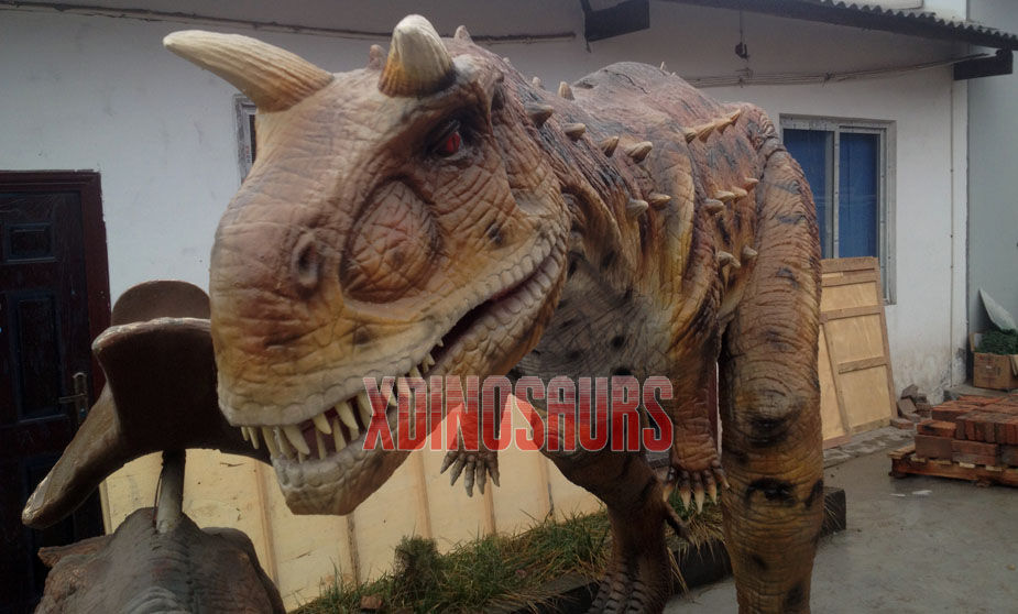 Life Size Dinosaur Model in the factory