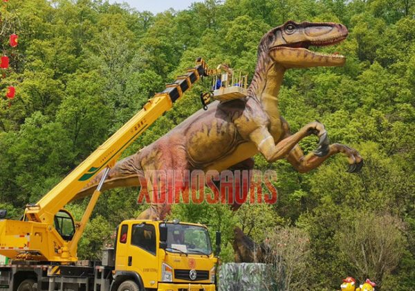 Huge Velociraptor Model