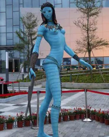 Avatar Statue