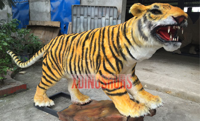 Animatronic Tiger Model