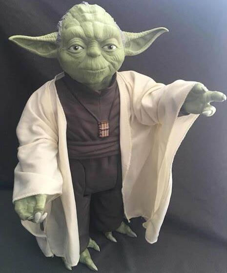 Yoda Statue